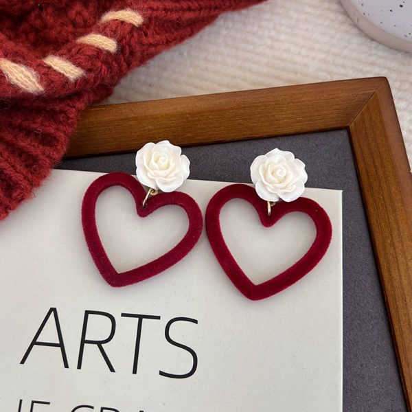 Retro wine red flocking earrings autumn and winter temperament Hong Kong style flower bow tie tassel earrings New Year wedding earrings - Image 13